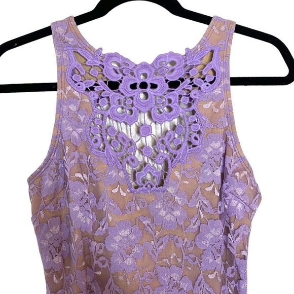 DRESS The Population - One Rad Girl Regina Lace Open Back Dress - Picture 4 of 13